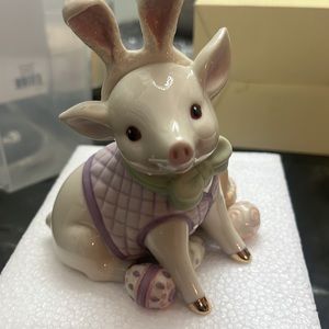 Brand new Lenox Easter pig